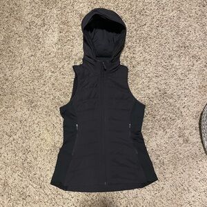 Lululemon Another Mile Size 6 Vest